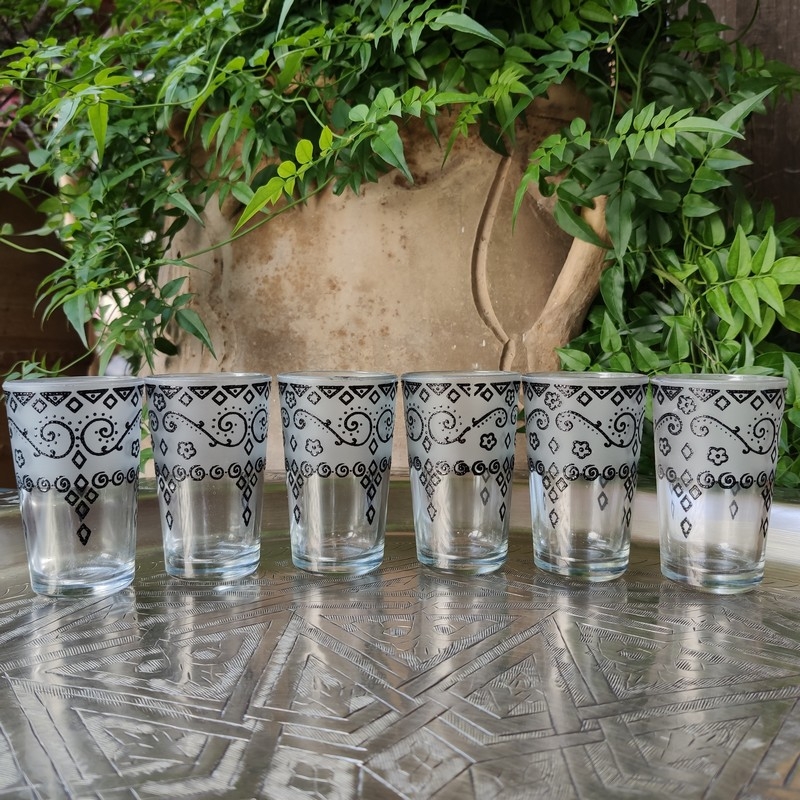 vasos de té marroquí