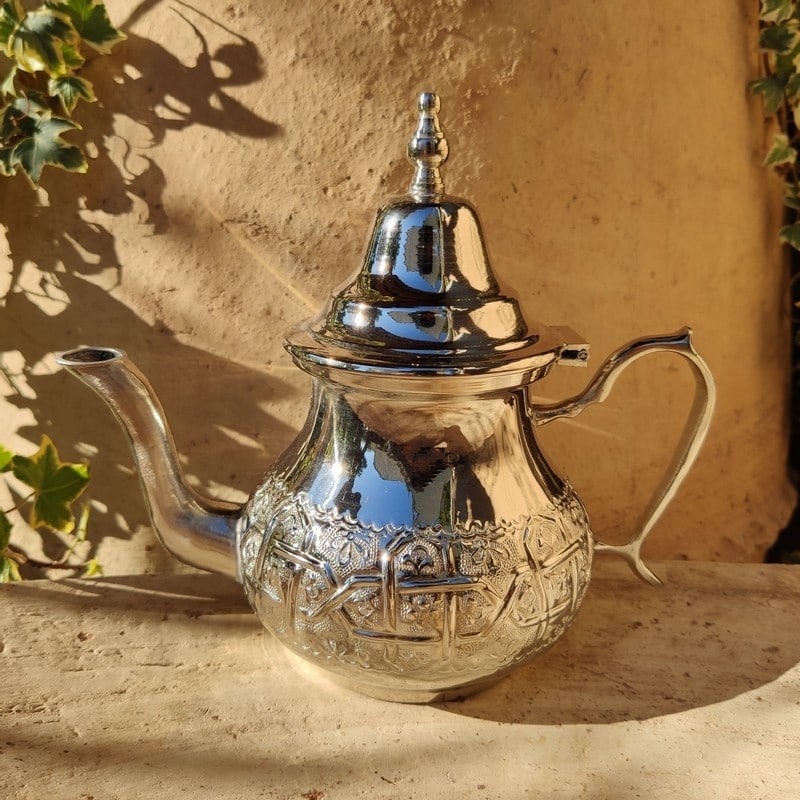 tetera marroquí para té moruno