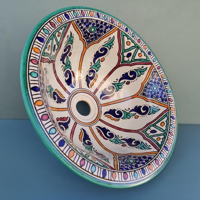 lavabo de cerámica pintada