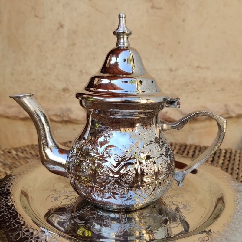 tetera para té moruno