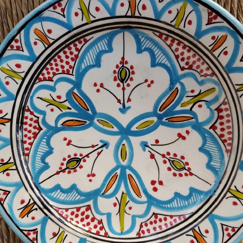 platos pintados de marruecos
