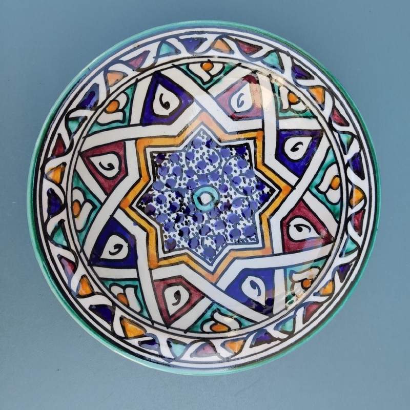 plato marroquí pintado