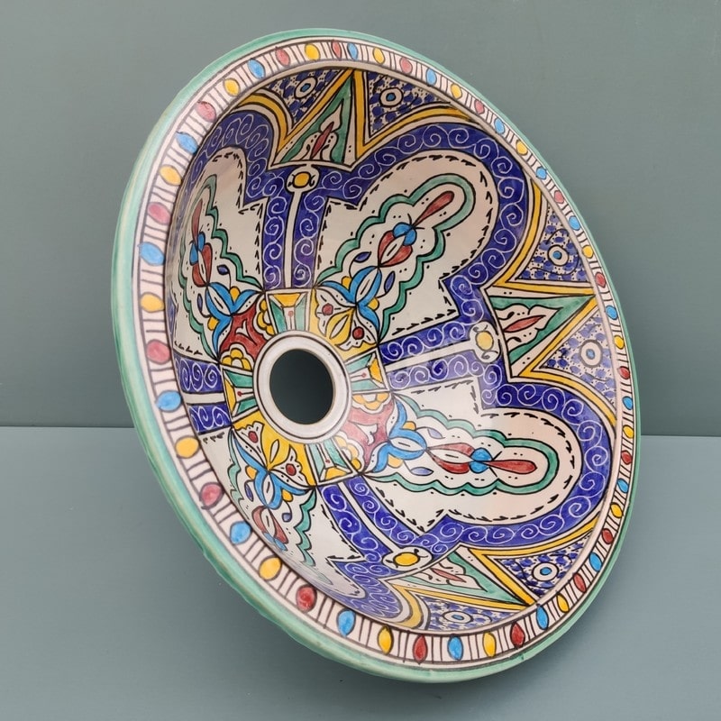 Lavabo de cerámica árabe pintado