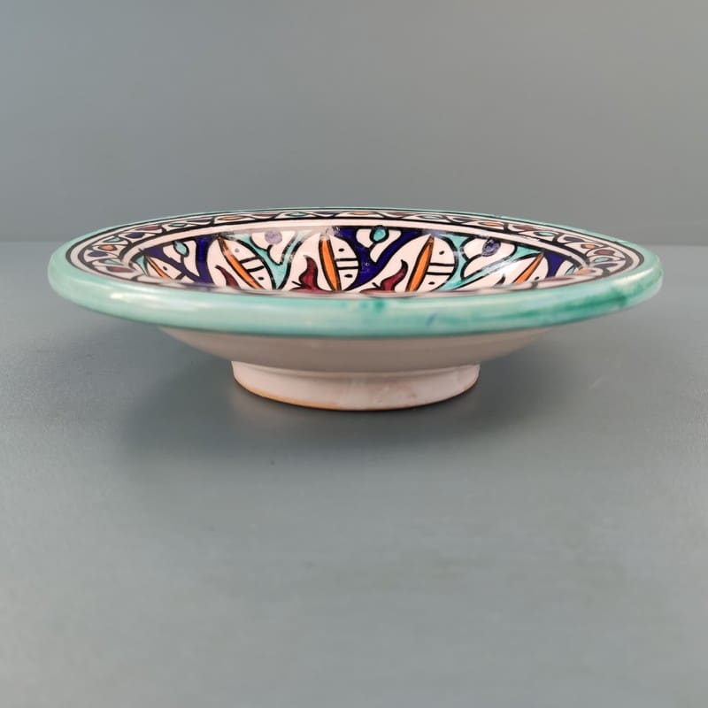 plato pintado de cerámica marroquí
