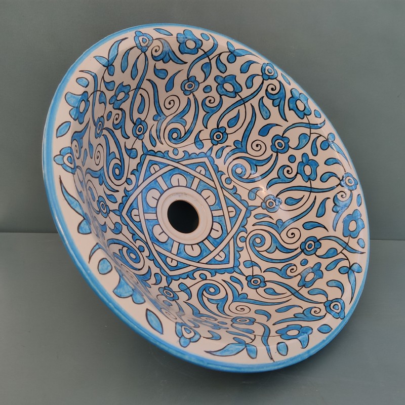 lavabo de cerámica árabe pintado