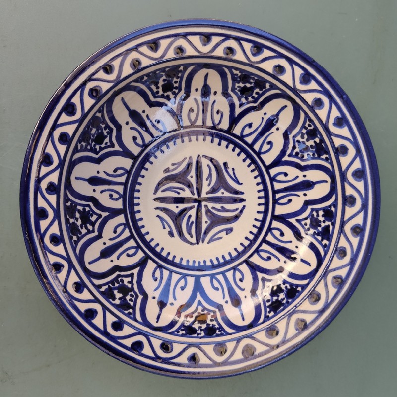 plato de cerámica pintado para colgar