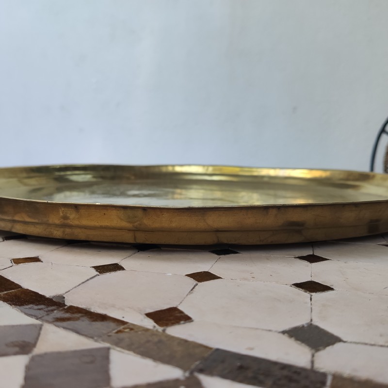 Bandeja marquí antigua de latón 53cm - Imagen 2
