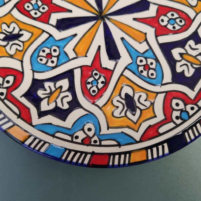 Plato plano de cerámica blanca marroquí 24cm - Imagen 4